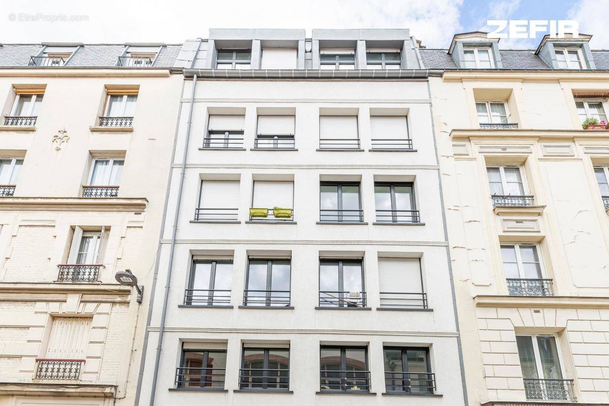 Appartement à PARIS-18E