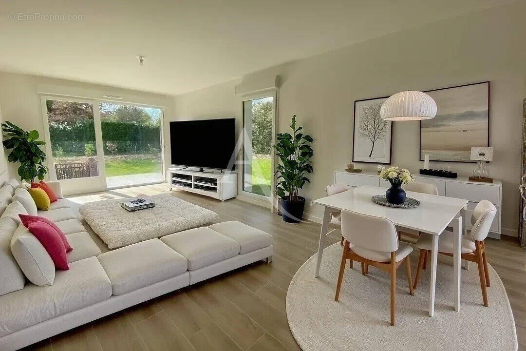Appartement à SAINT-JEAN-DE-BRAYE