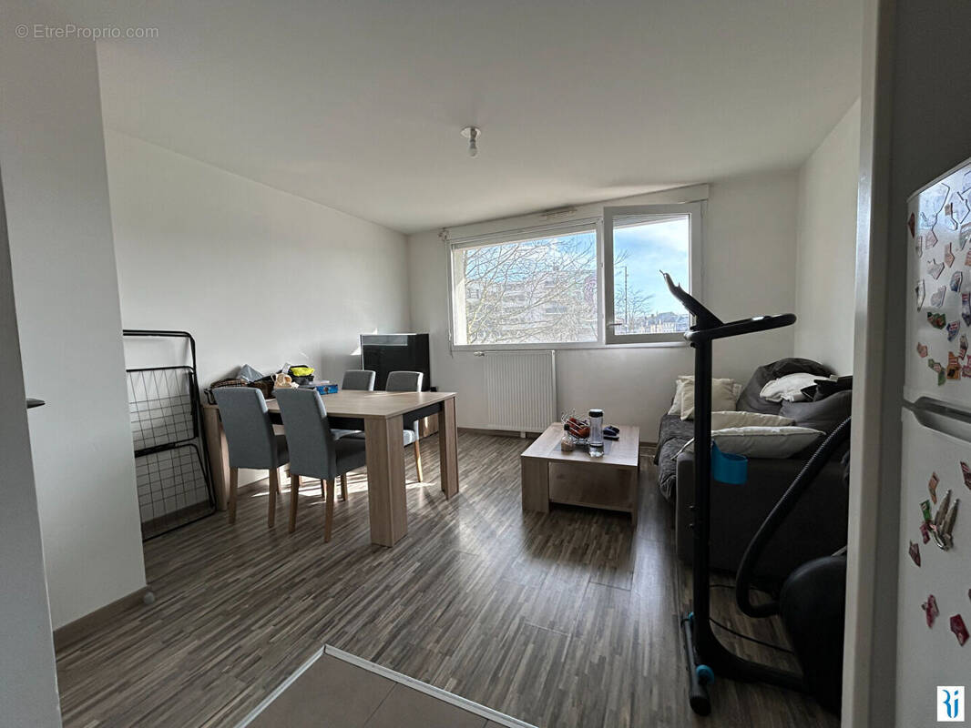 Appartement à LE PETIT-QUEVILLY