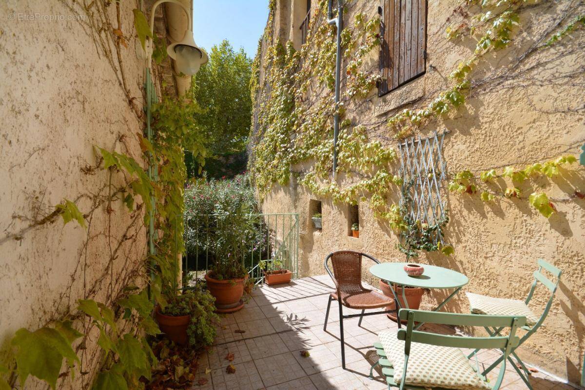 Maison à LE BARROUX