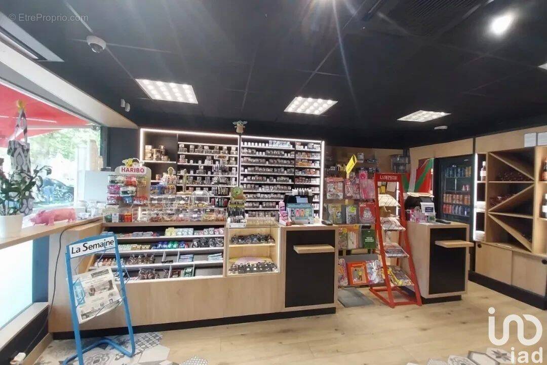 Photo 1 - Commerce à TARBES