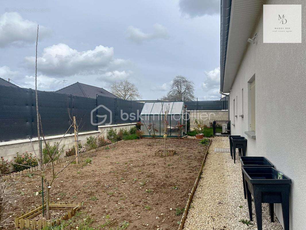 Maison à RIGNY