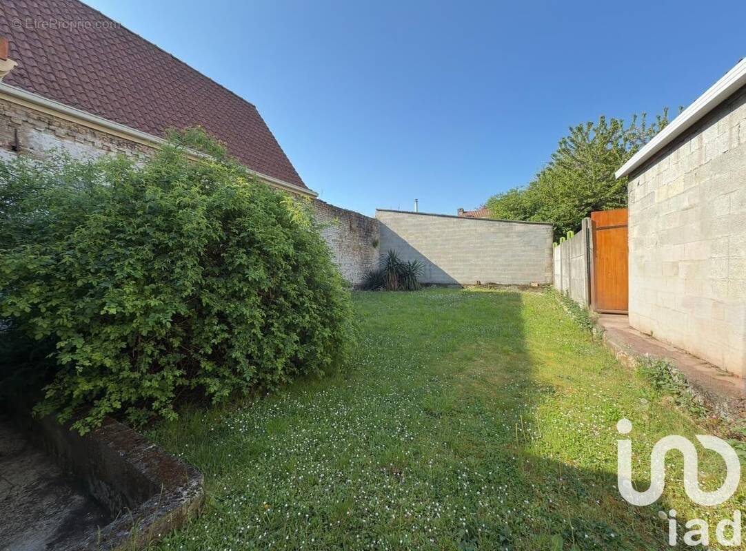 Photo 1 - Maison à ANNOEULLIN