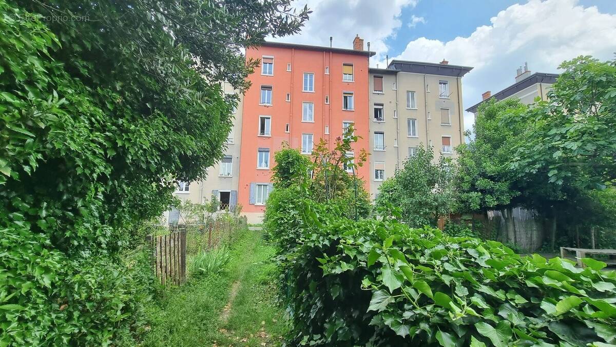 Appartement à VILLEURBANNE