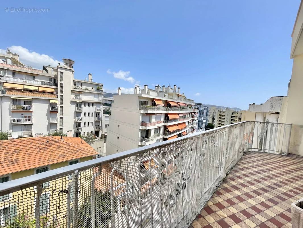 Appartement à NICE