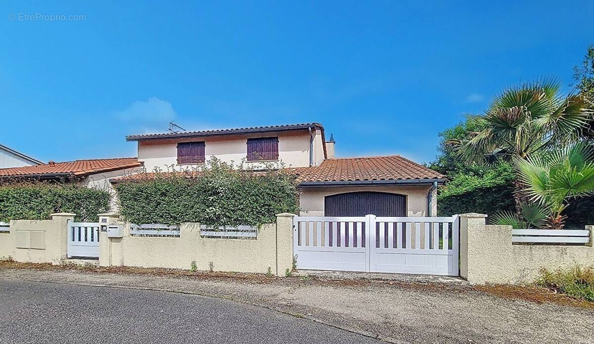 Maison à MERIGNAC