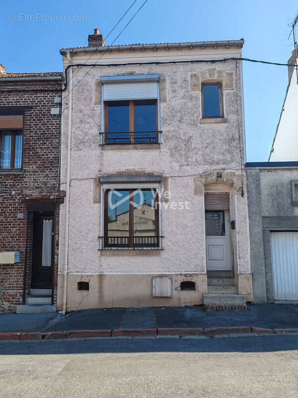 Maison à HIRSON