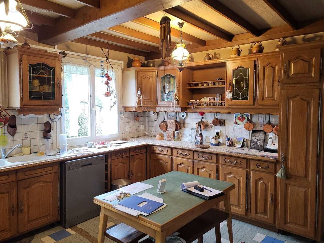 Maison à ESTERNAY