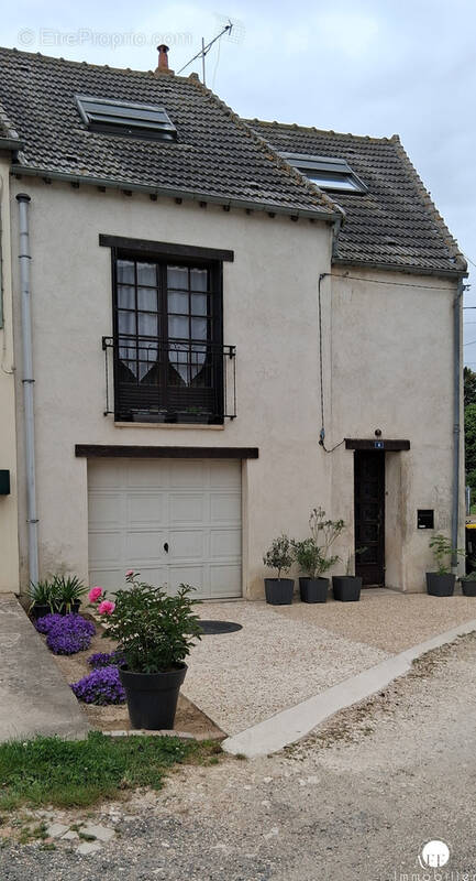 Maison à BELLOT