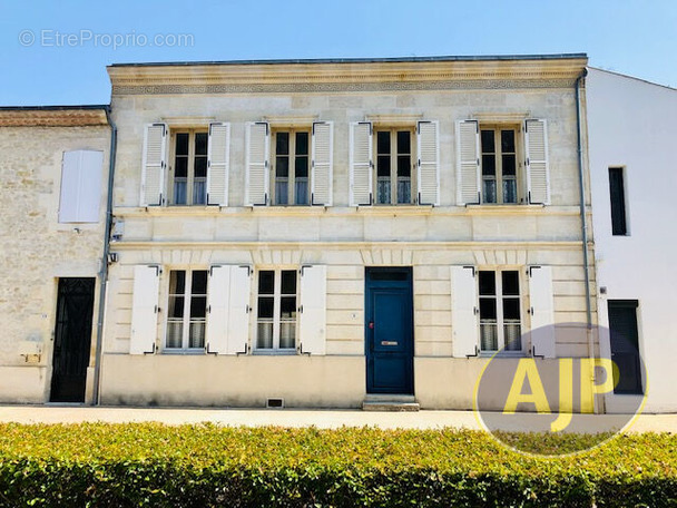 Maison à LESPARRE-MEDOC