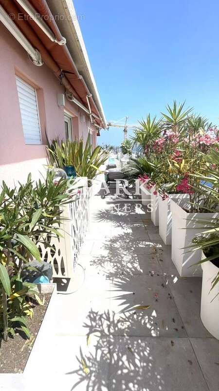 Appartement à BEAUSOLEIL