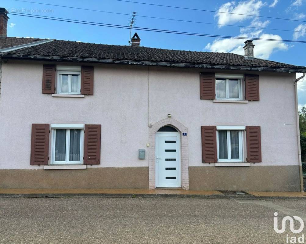 Photo 1 - Maison à RIVIERE-LES-FOSSES