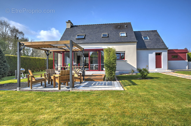 Maison à DIRINON