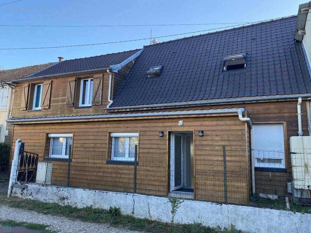 Maison à TOURVILLE-LA-RIVIERE