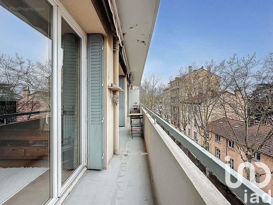 Photo 2 - Appartement à LYON-3E