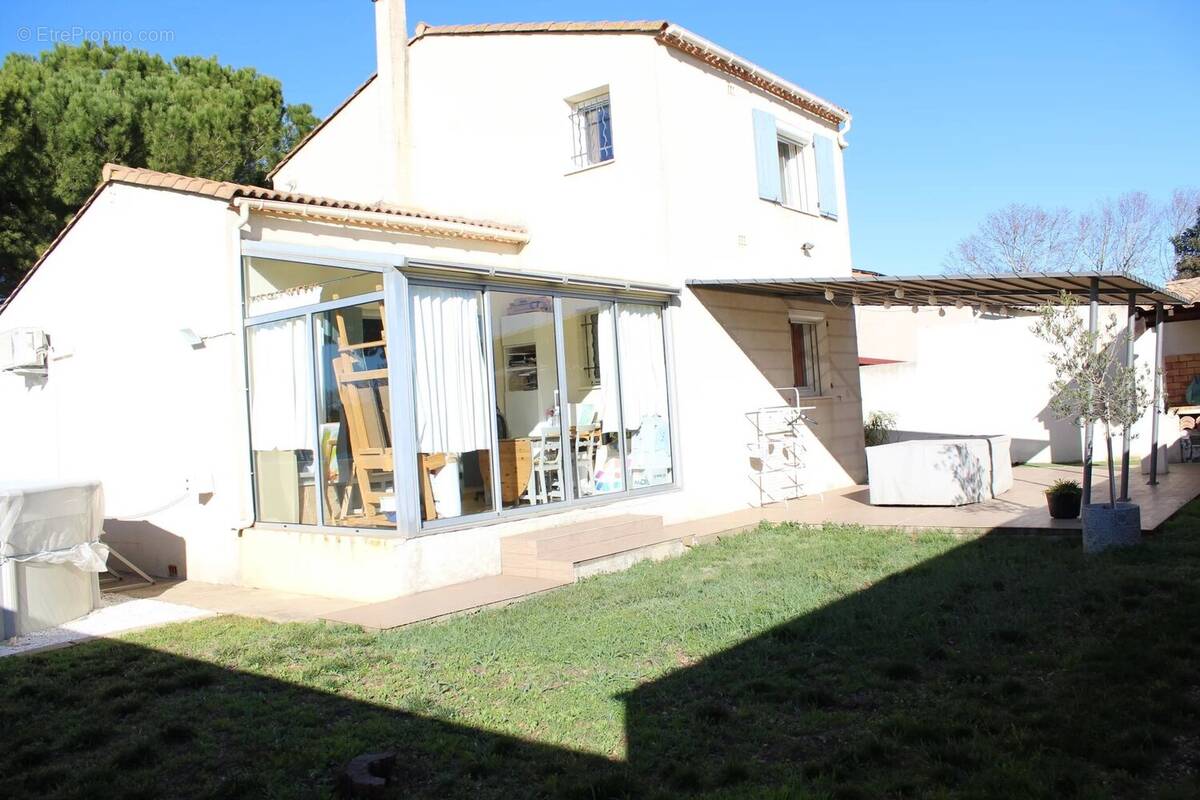 Maison à CODOGNAN
