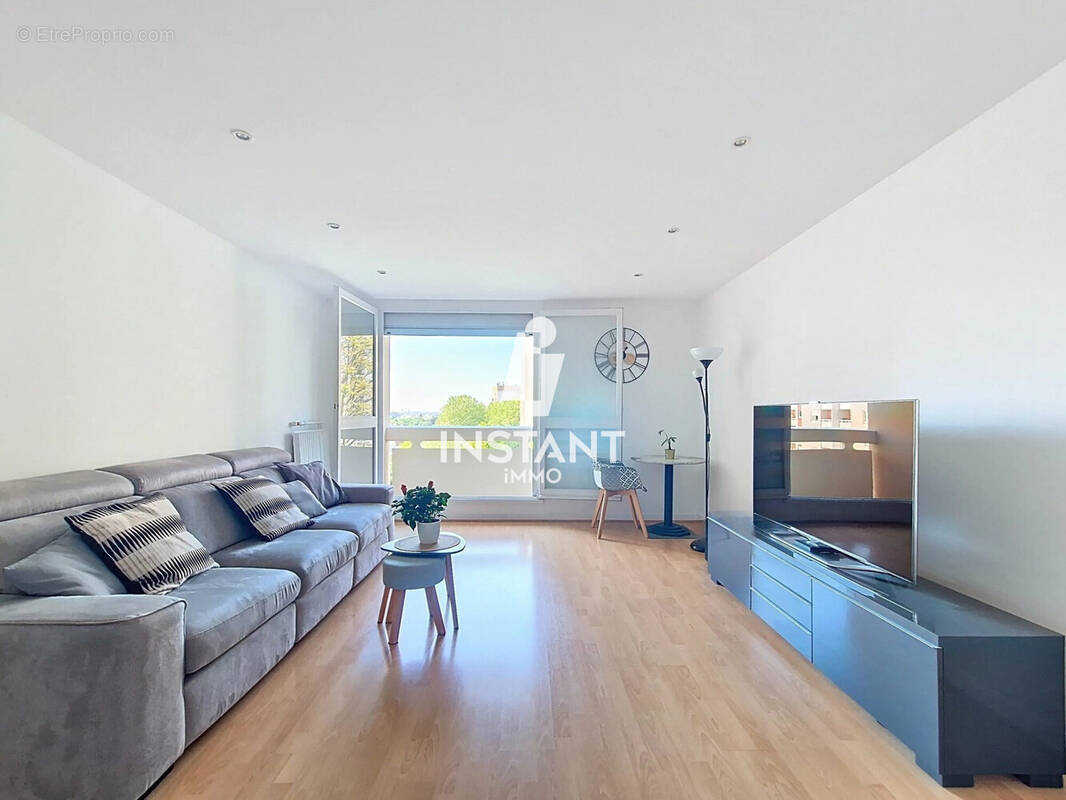Appartement à MAISONS-ALFORT