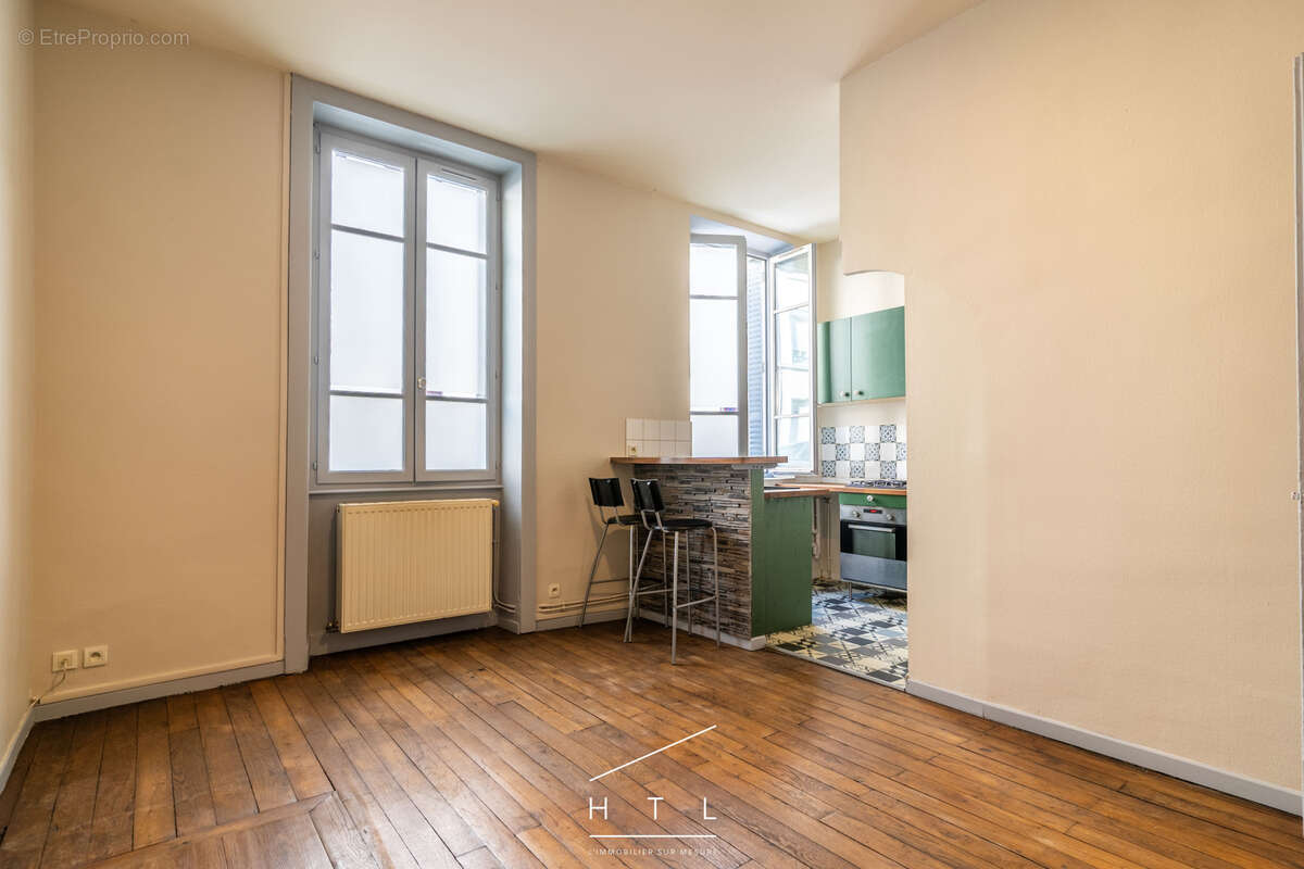 Appartement à LYON-8E