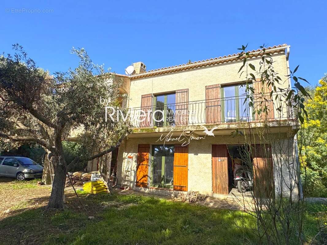 Maison à LA CROIX-VALMER