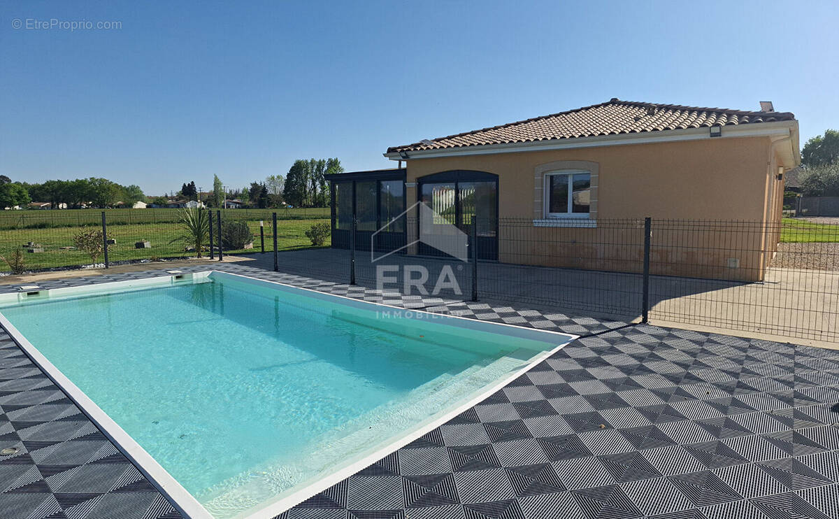 Maison à MONTPON-MENESTEROL