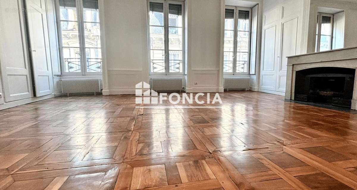 Appartement à LYON-2E