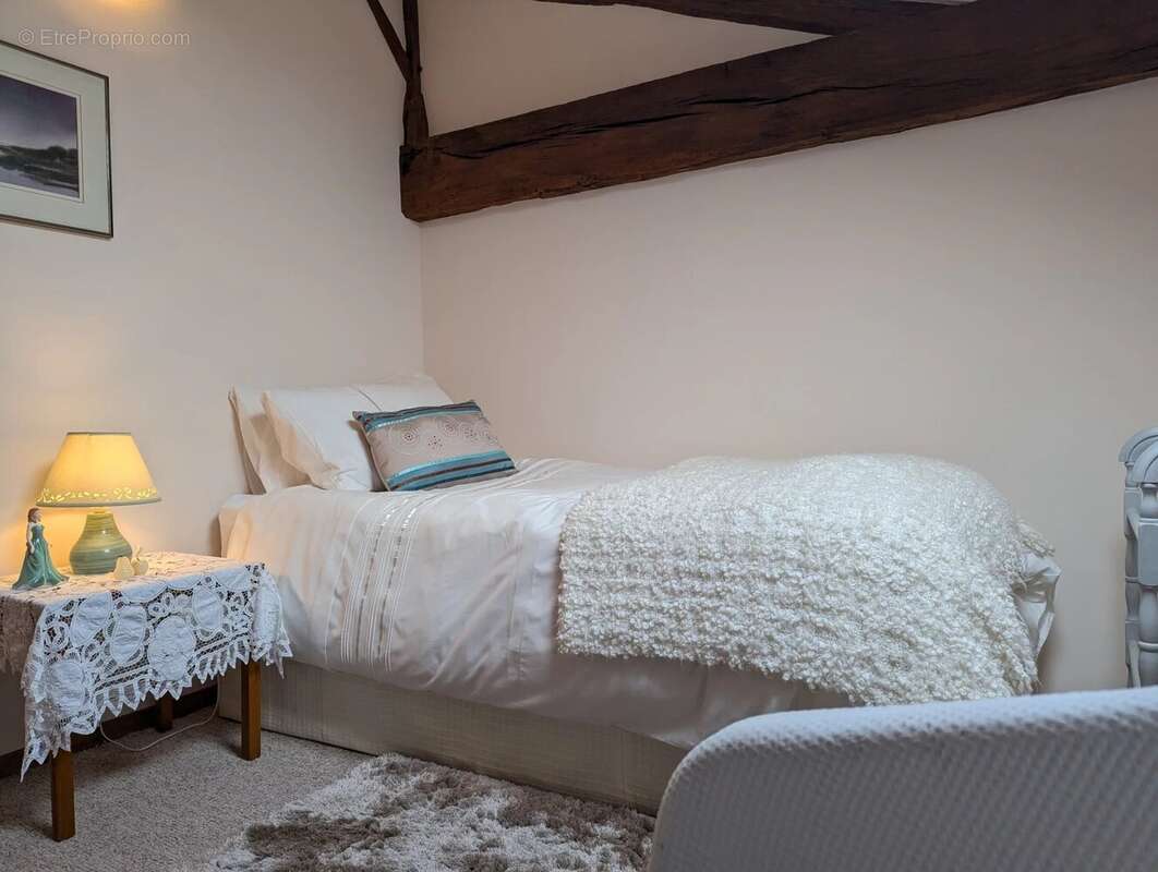 Appartement à LATHUS-SAINT-REMY