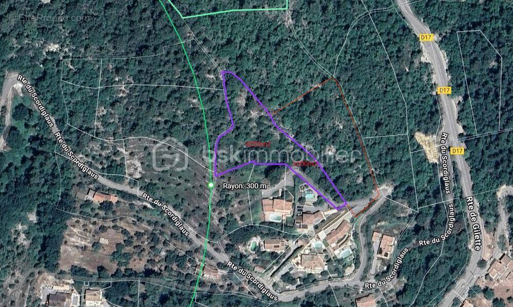 Terrain à PIERREFEU