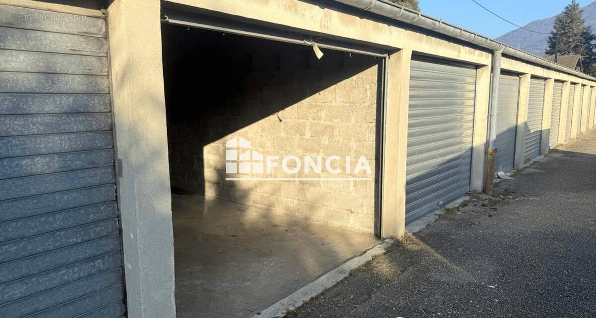 Parking à PONTCHARRA