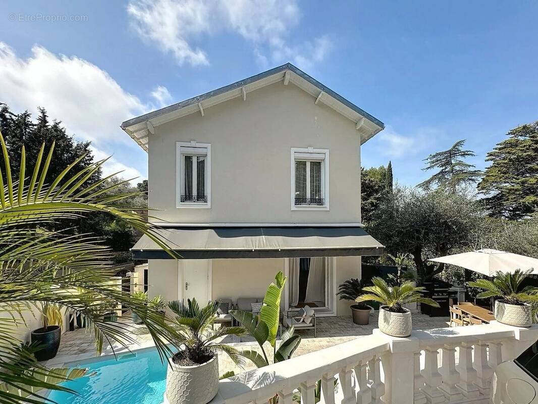 Maison à LE CANNET