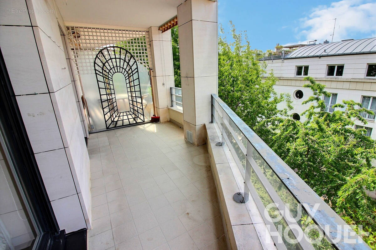 Appartement à RUEIL-MALMAISON