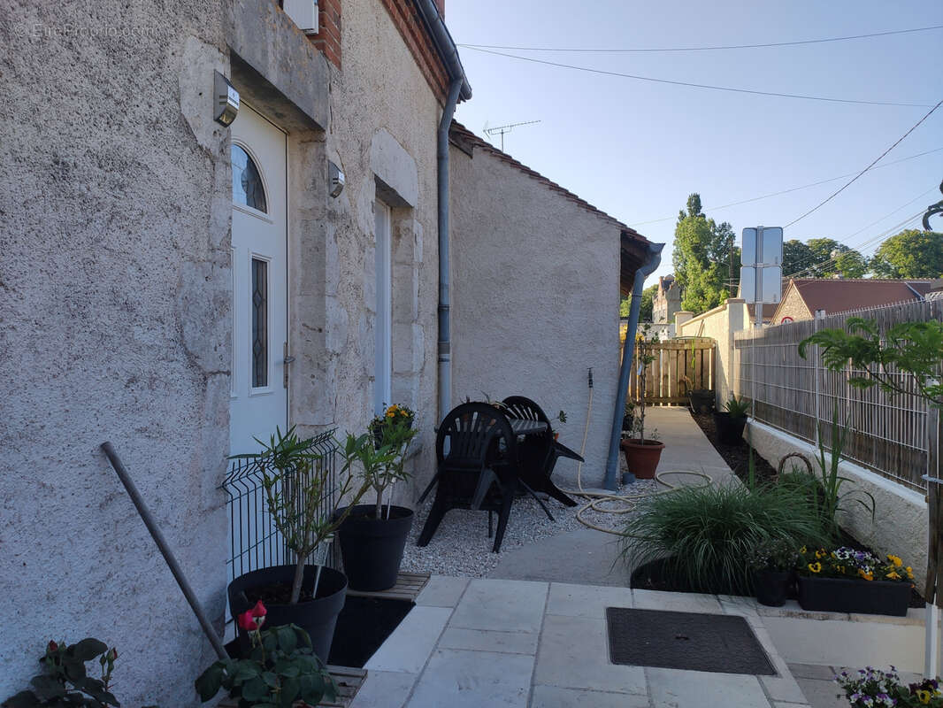 Maison à SAINT-LAURENT-NOUAN