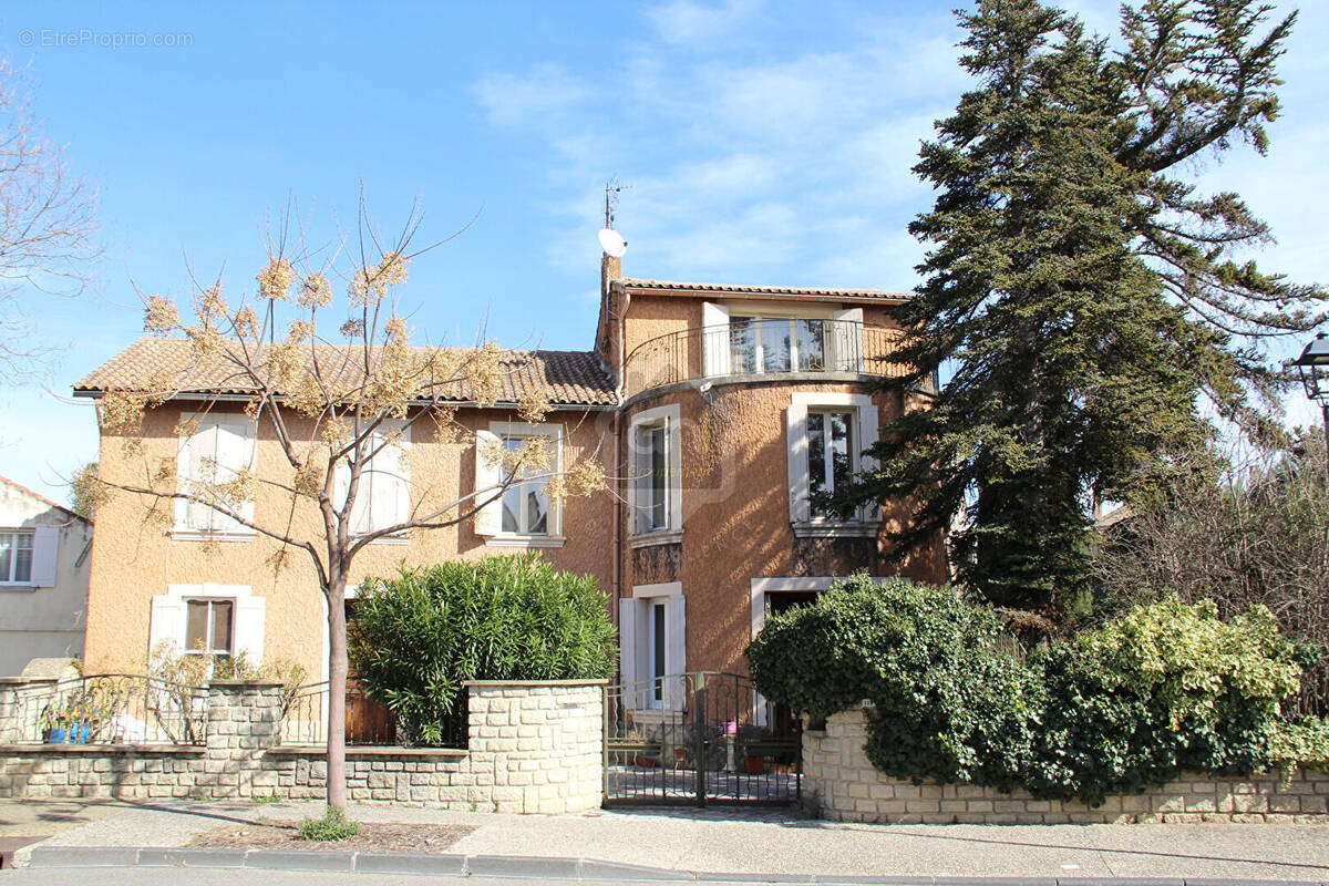 Maison à SARRIANS