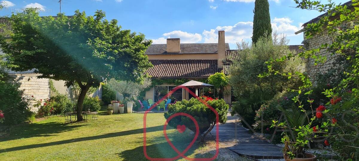 Maison à AVANTON