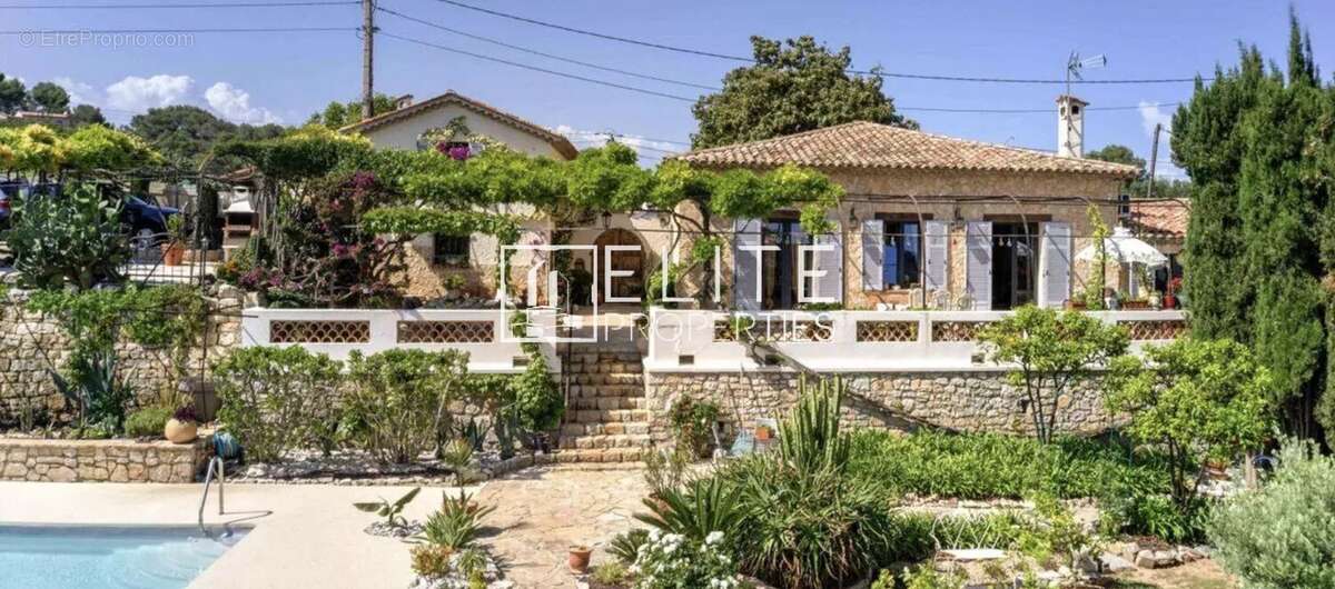 Maison à ANTIBES