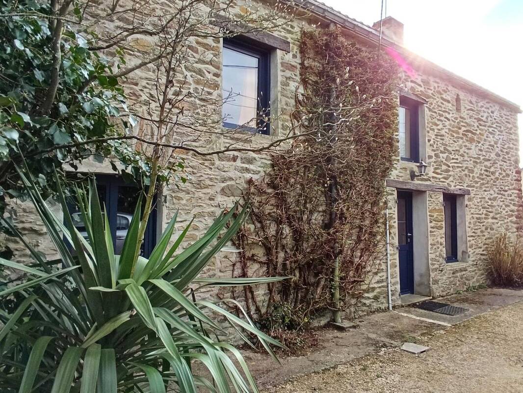 Photo 1 - Maison à DREFFEAC