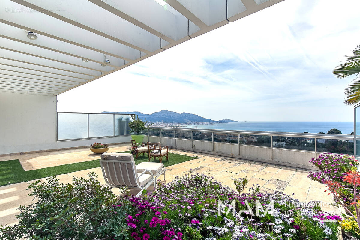 Appartement à MARSEILLE-8E