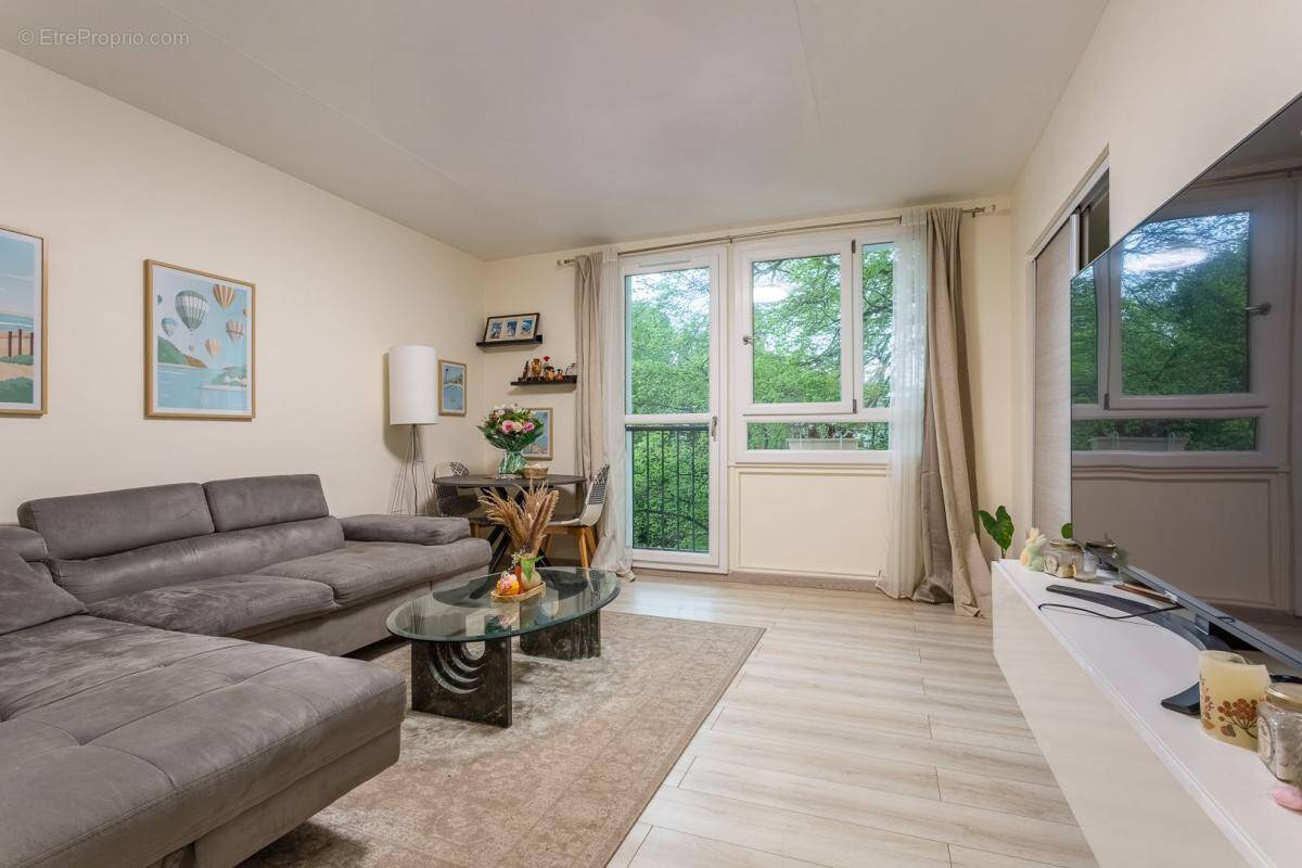 Appartement à CROSNE