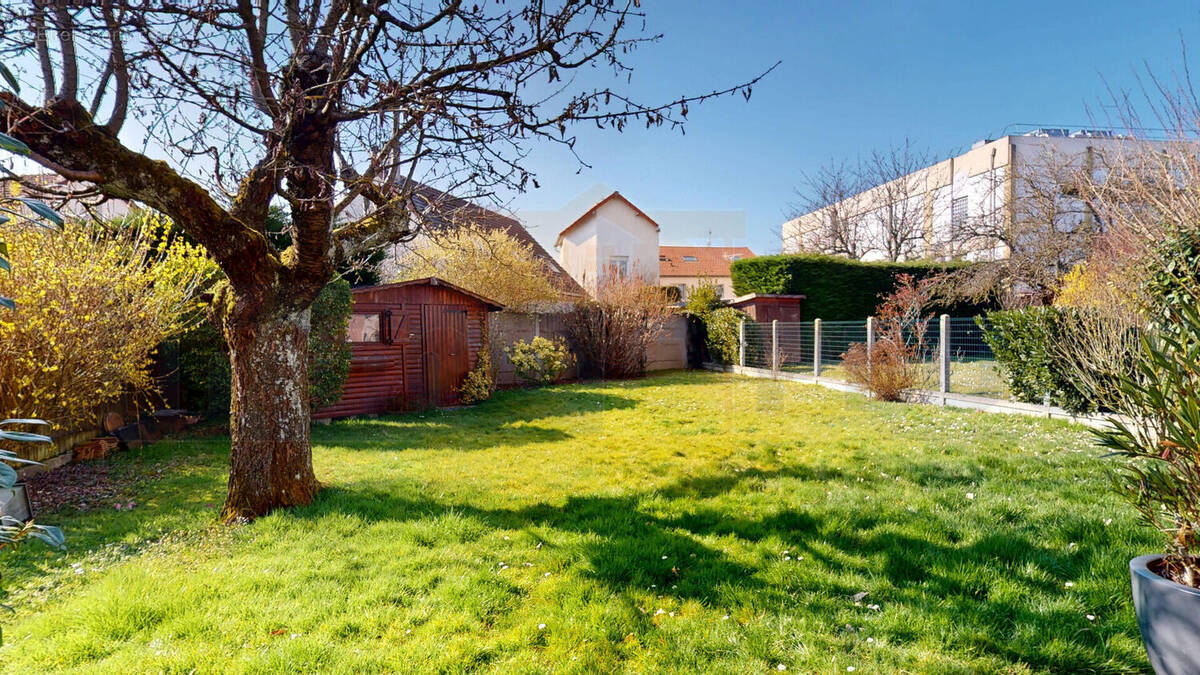 Maison à BOIS-D&#039;ARCY
