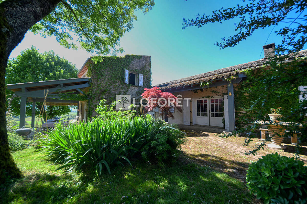 Maison à SALVAGNAC