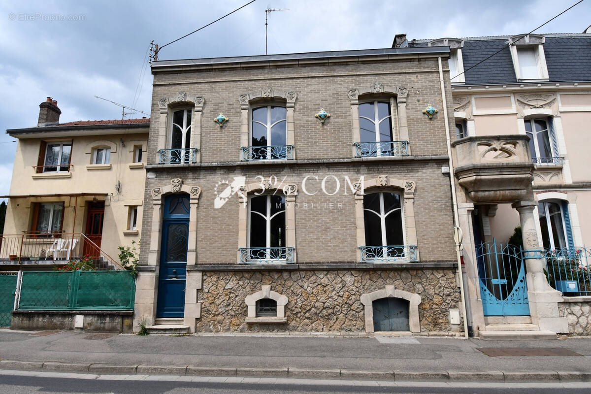 Maison à TOUL