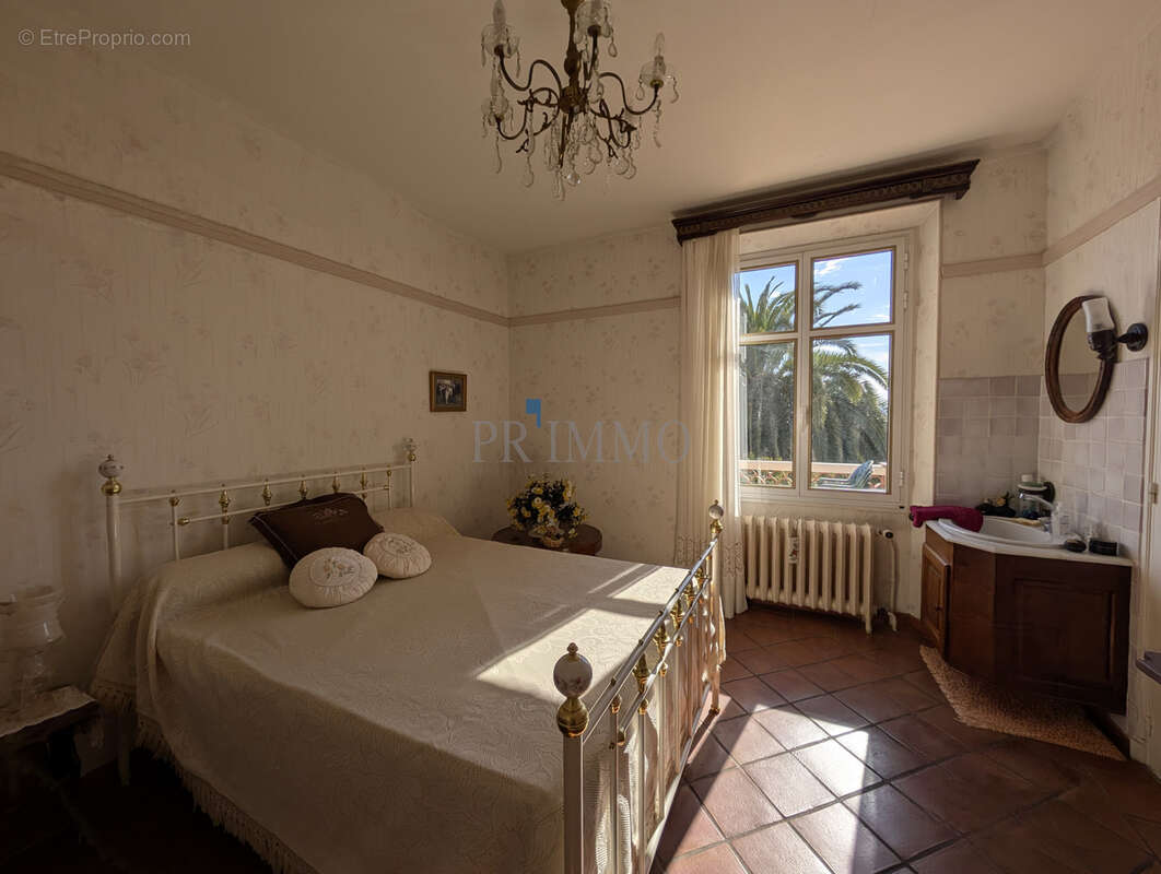 Maison à SAINT-RAPHAEL