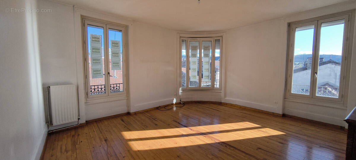 Appartement à FIRMINY