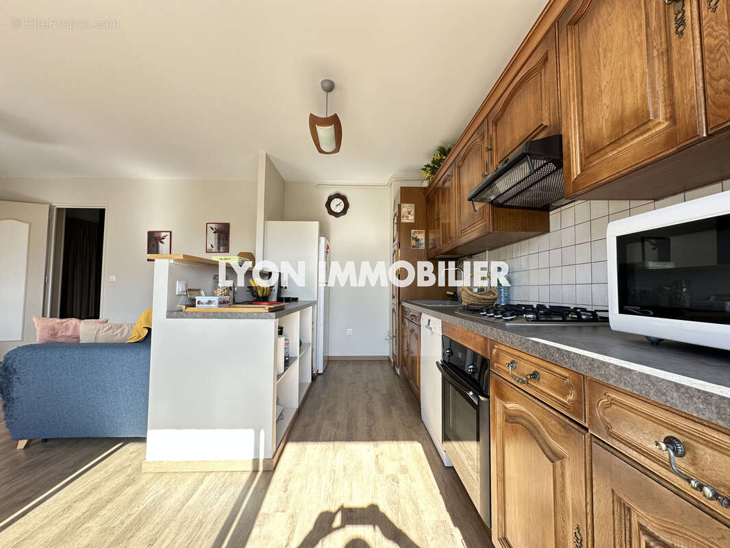 Appartement à LYON-8E