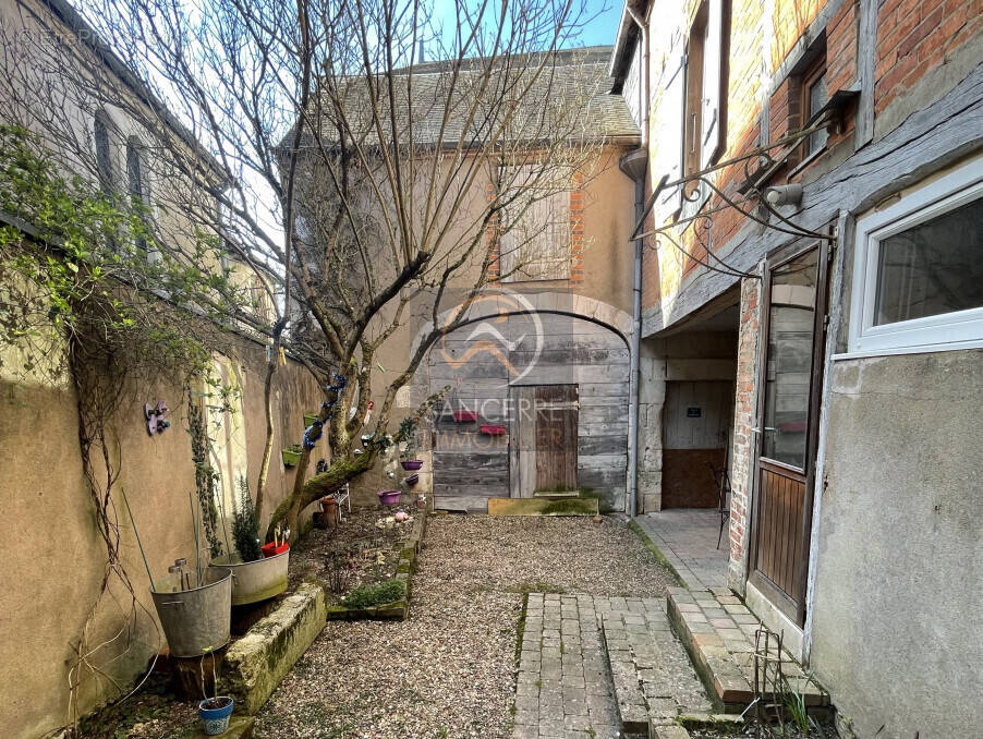 Maison à SANCERRE