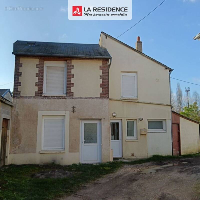 Maison à PETIT-COURONNE
