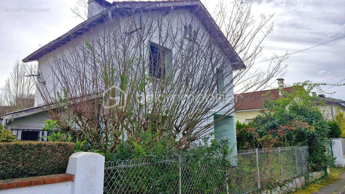 Maison à TARBES