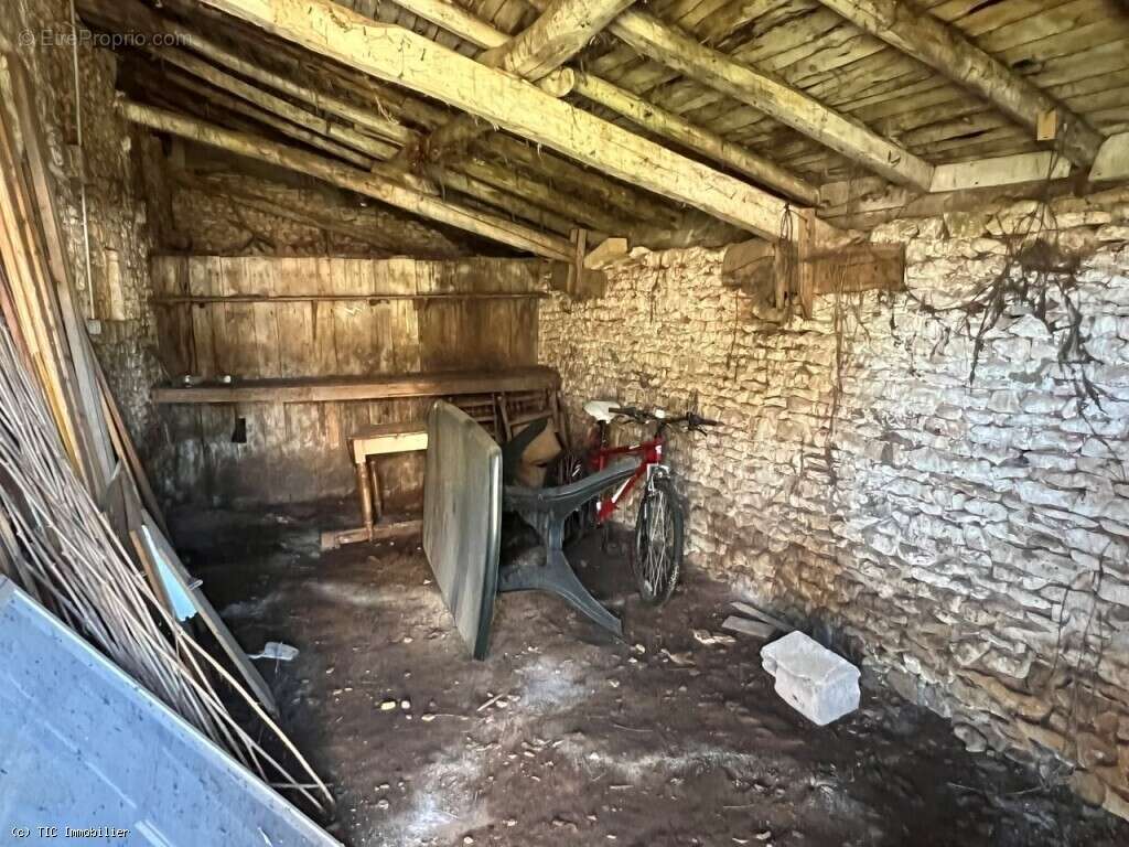 Maison à CIVRAY