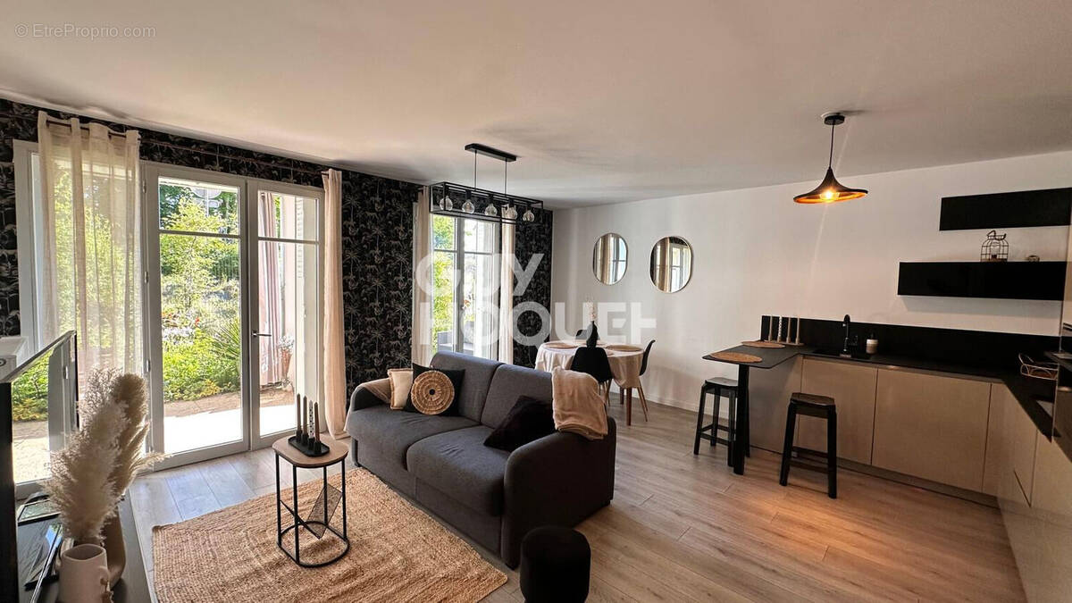 Appartement à COMPIEGNE