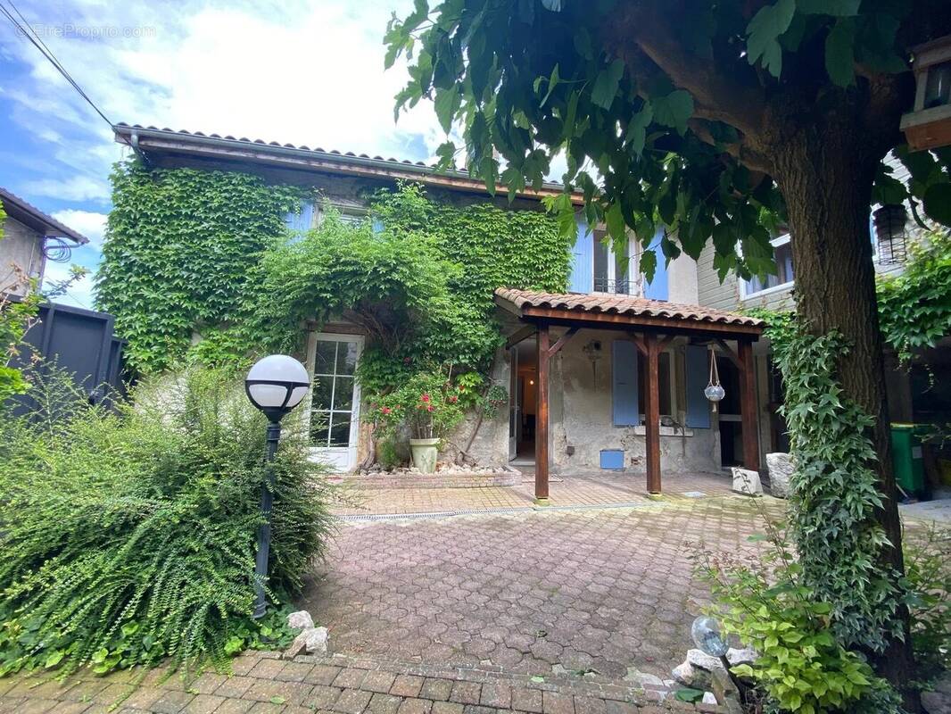 Appartement à SEYSSINS