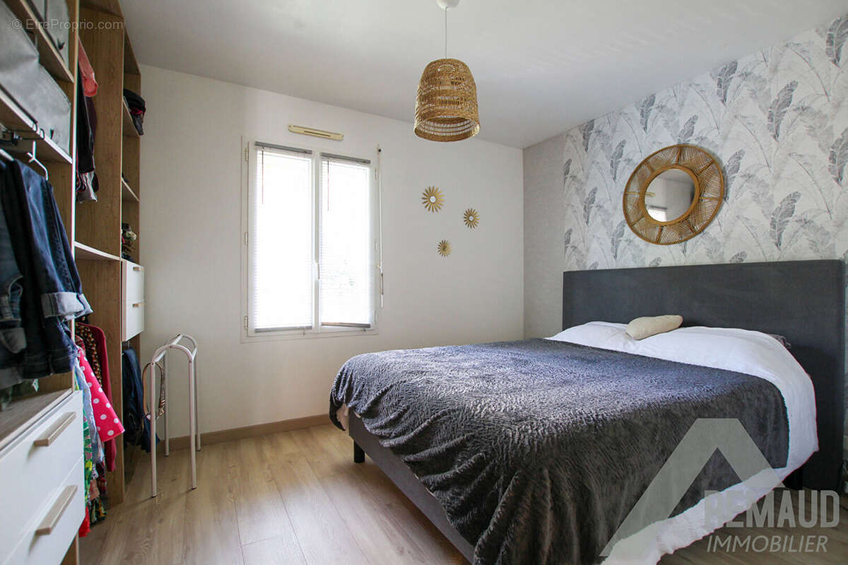 Maison à AIZENAY